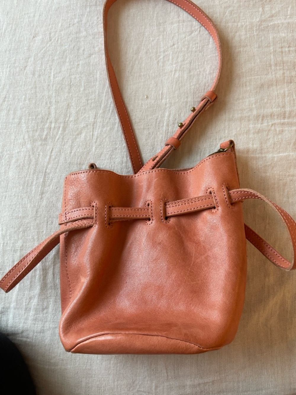 Madewell Leather Bucket Crossbody Bag in Cognac Brown - Picture 8 of 9